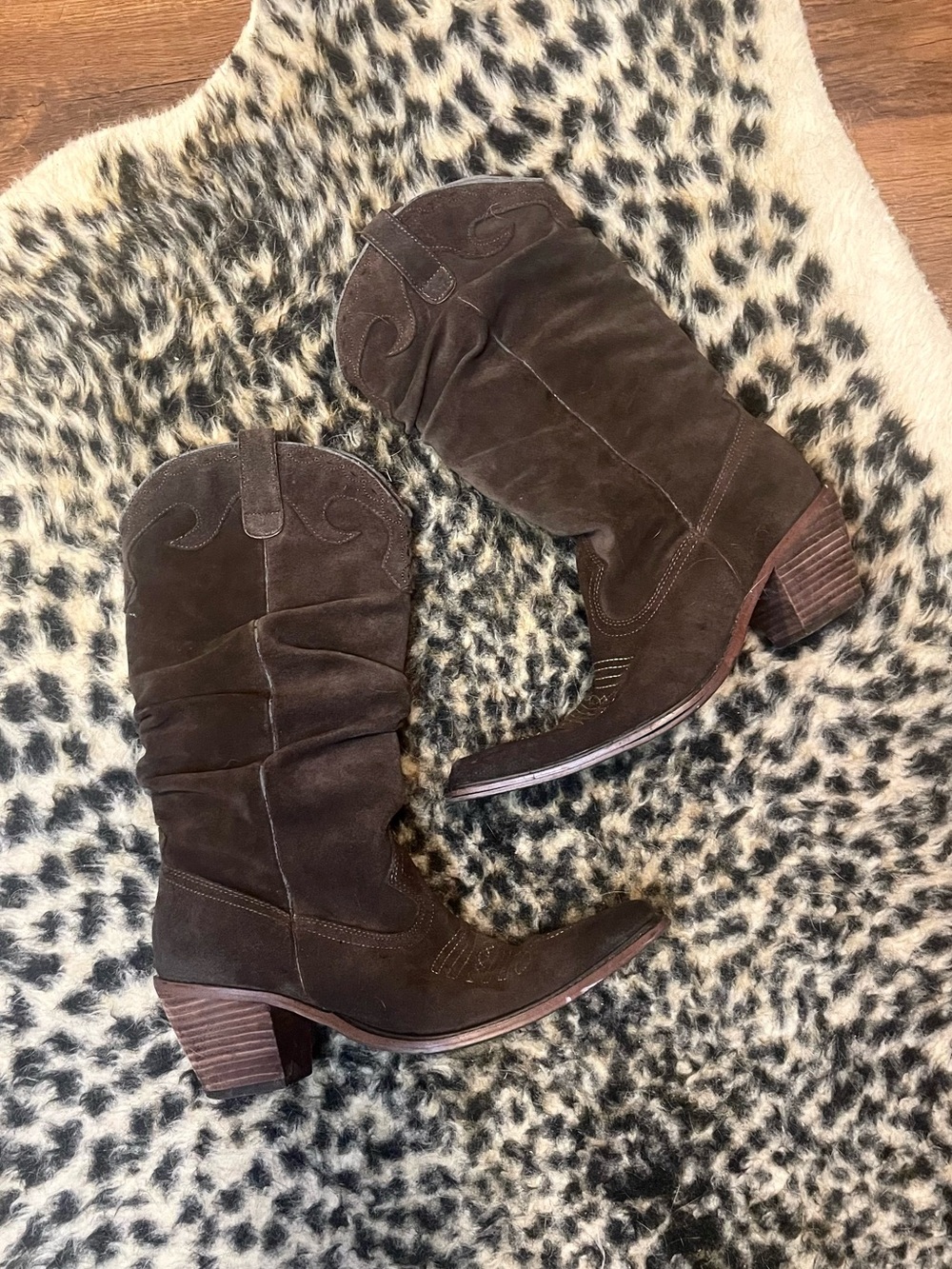 Steve Madden Brown Suede Sadddle Western Mid-Calf Heeled Boots